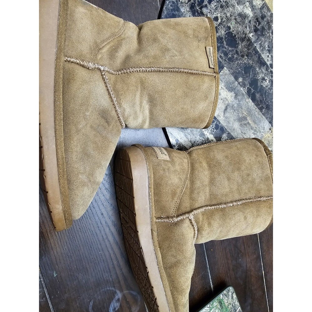 MinneTonka Tan Suede Sheep Fur Lined Boots Women's Size 6 Winter Snow